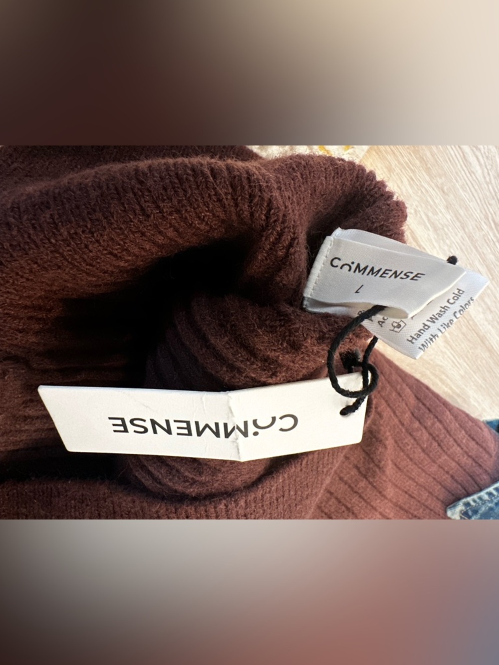 Commense Women's V-Neck Ribbed Sweater in Deep Brown L - Picture 9 of 9